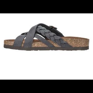 Footbed sandal